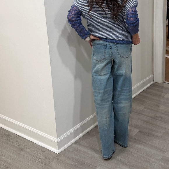 FROM PARIS FRANCE Blue Pearl-Embellished Jeans - Picture 3 of 3